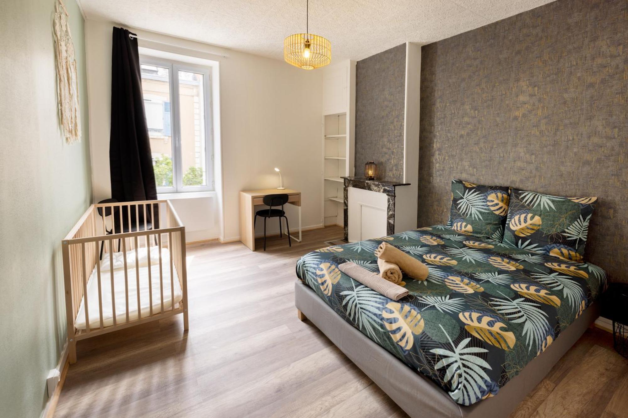 Ld-Location Hotel Montlucon Luaran gambar